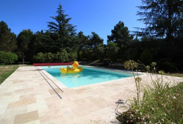 Villa Entiere Du Chateau Lacroix De Civrac 3 Ch, 3 Sdb, Piscine Xxl,Sauna, 4 Etoiles,7 Pers ภายนอก รูปภาพ